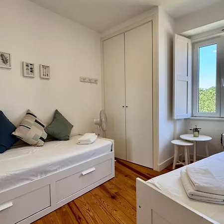 Fantastic With River View Апартаменты