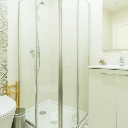 Fantastic With River View Апартаменты